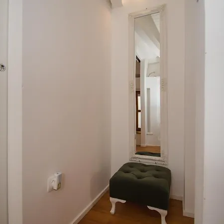 Apartment Kaleta Vodice